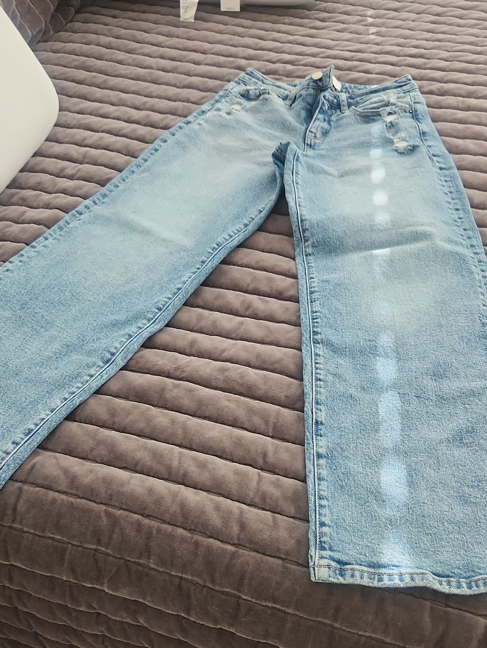 BKE Light Blue Straight-Leg Jeans